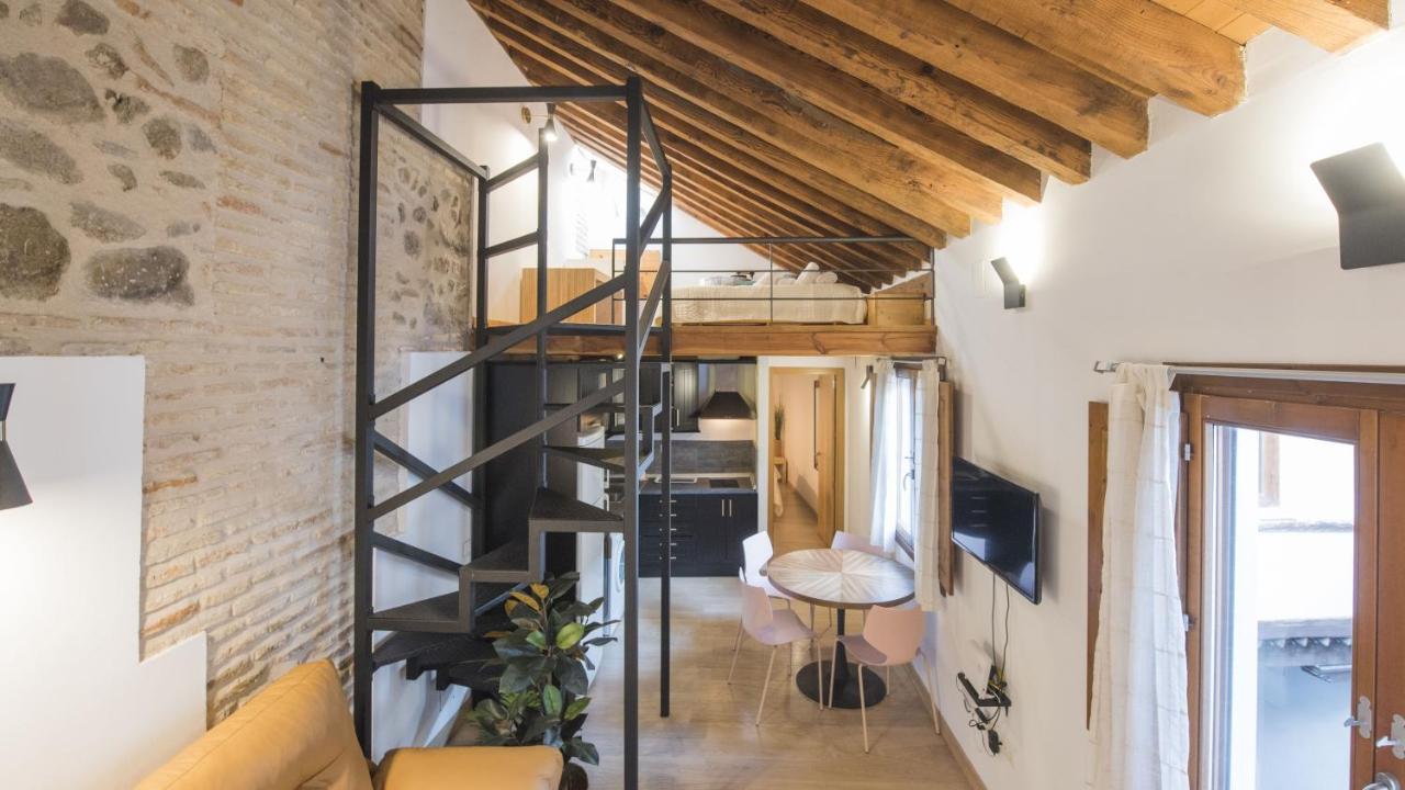 Madera Y Piedra - Apartamentos Aloha Толедо Экстерьер фото
